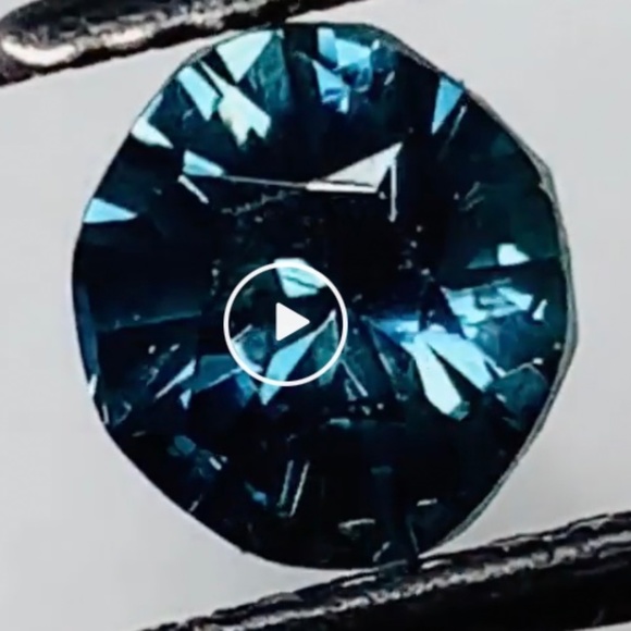 Unheated Nigerian Teal/Blue Peacock Sapphire PRECISION Cut - .95 carat - Picture 3 of 9